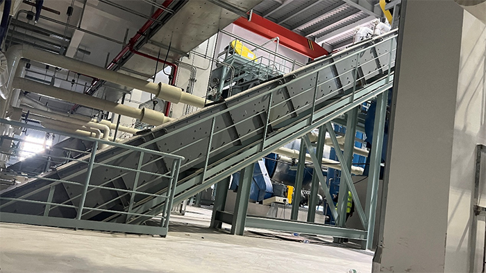 張家港市污泥干化EPC刮板機項目