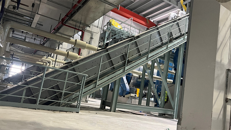 張家港市污泥干化EPC刮板機項目